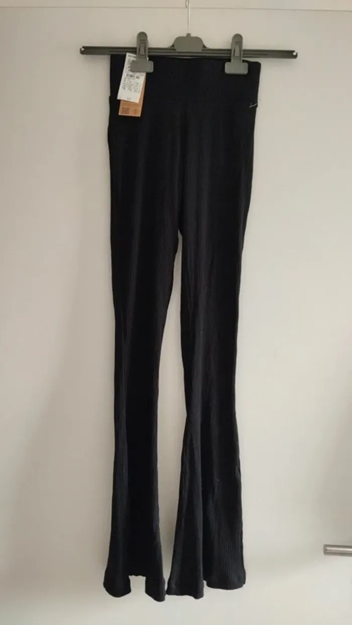 Pantalon noir patte d éléphant taille xxs kiabi