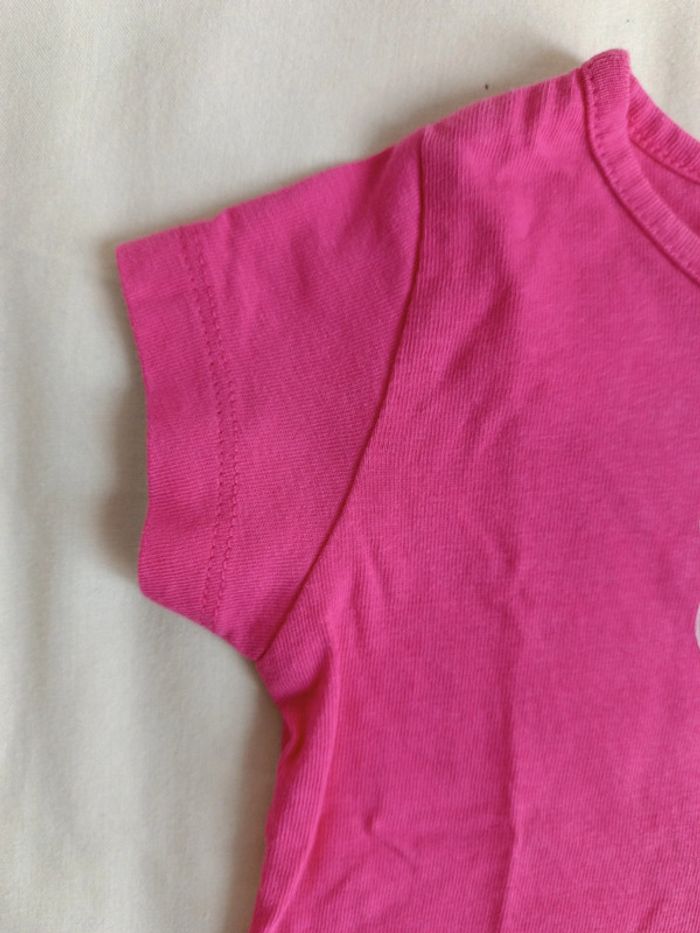 Tee-shirt 3 mois🦩 - photo numéro 3