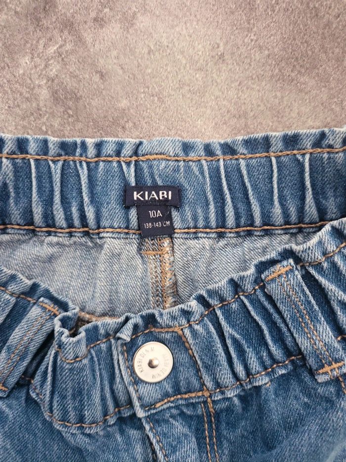 Lot 3 shorts fille 10 ans très bon état - photo numéro 5