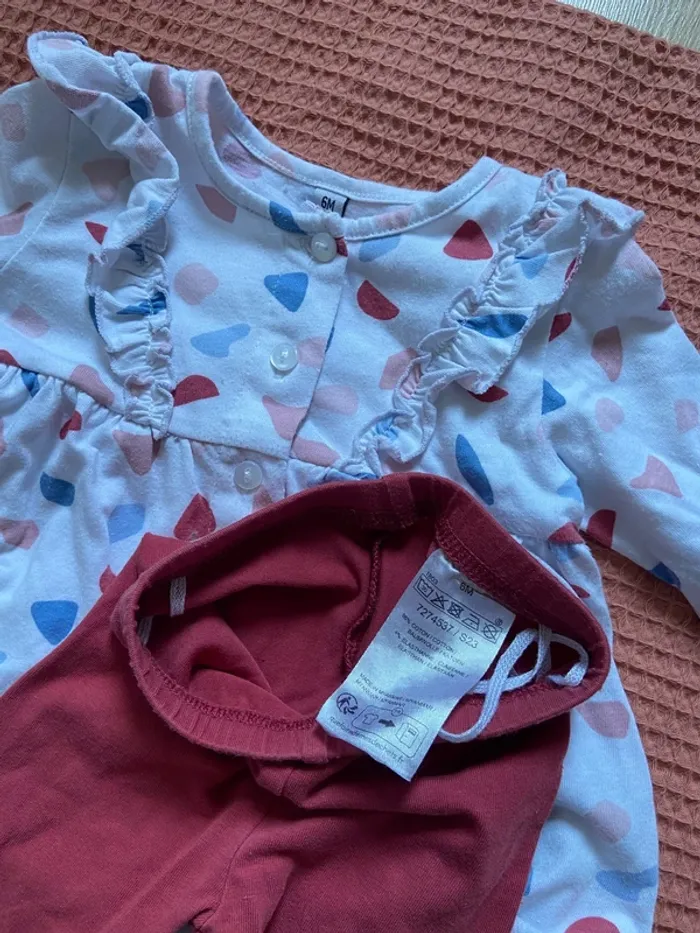 Lot vêtements fille 6 mois - photo numéro 7