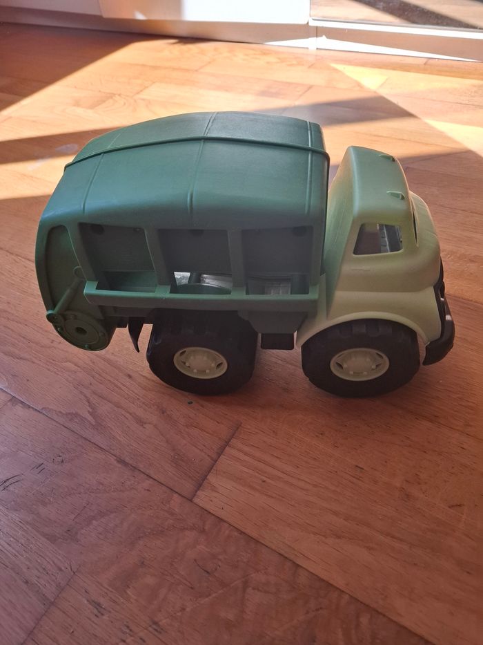 Camion enfant en très bon état - photo numéro 4