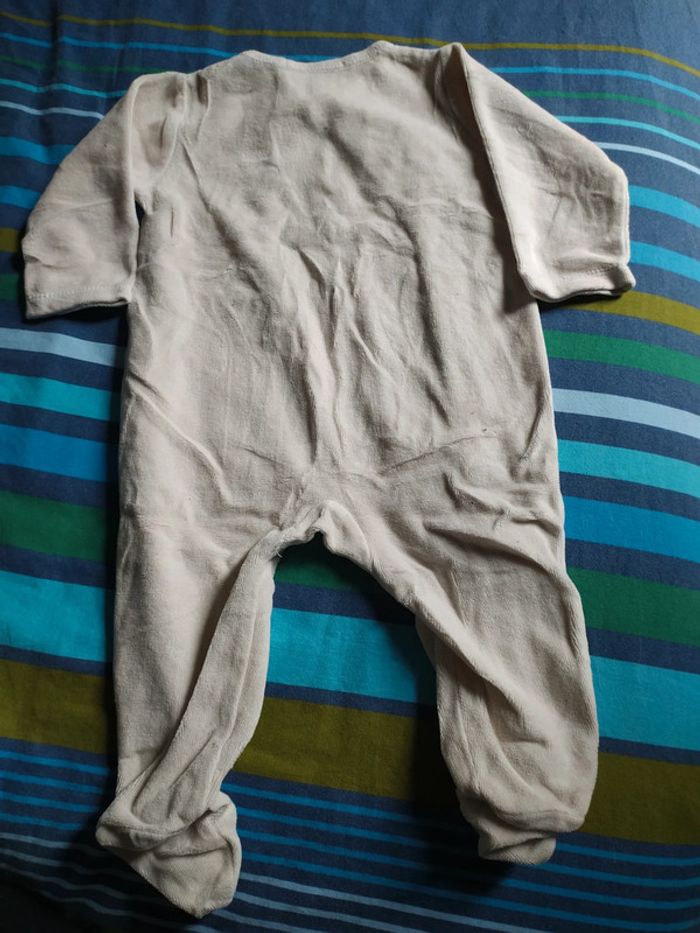Pyjama 6 mois - photo numéro 2