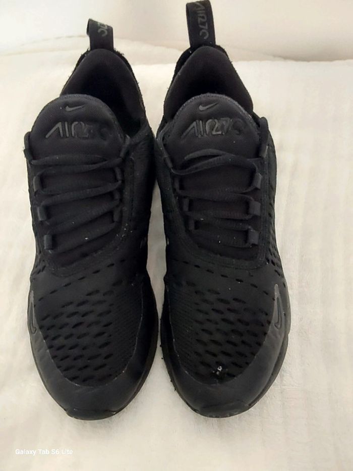 Basket Nike air garçon pointure 37,5 - photo numéro 2