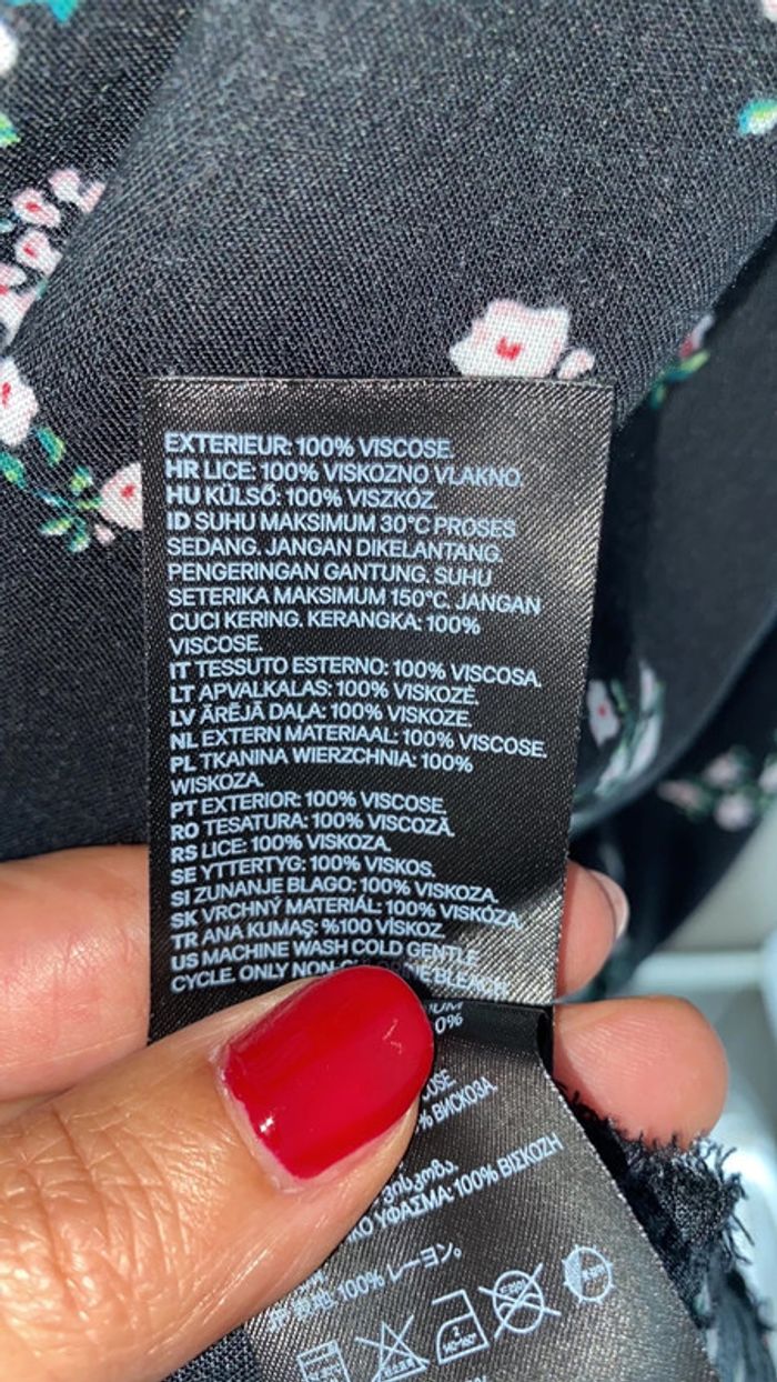 Robe H&M Taille 34 - photo numéro 4