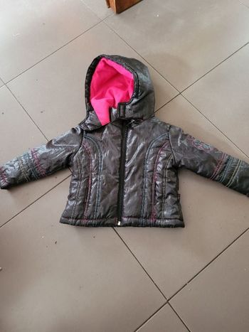 Blouson à capuche in extenso 2 ans