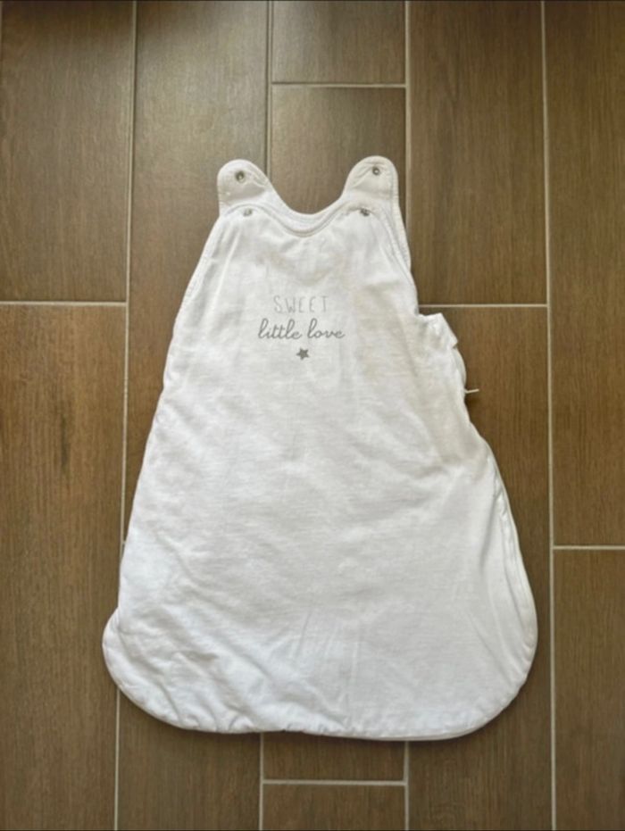 Gigoteuse blanche Kiabi 0-6 mois