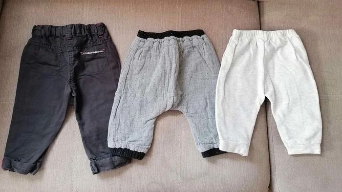 Lot pantalon 12 mois - photo numéro 2