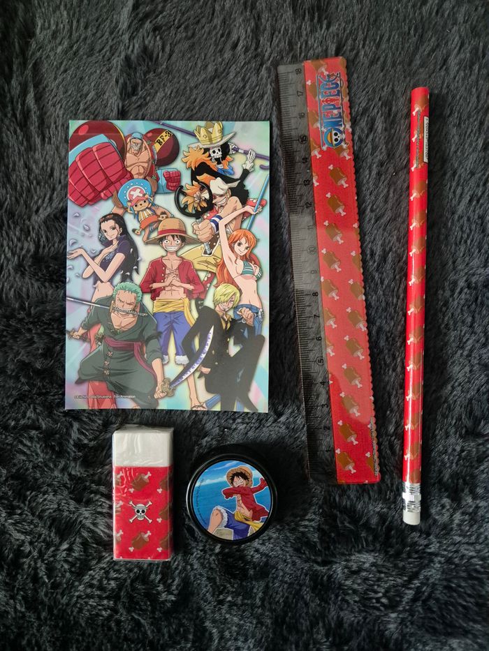 papeterie onepiece - photo numéro 2