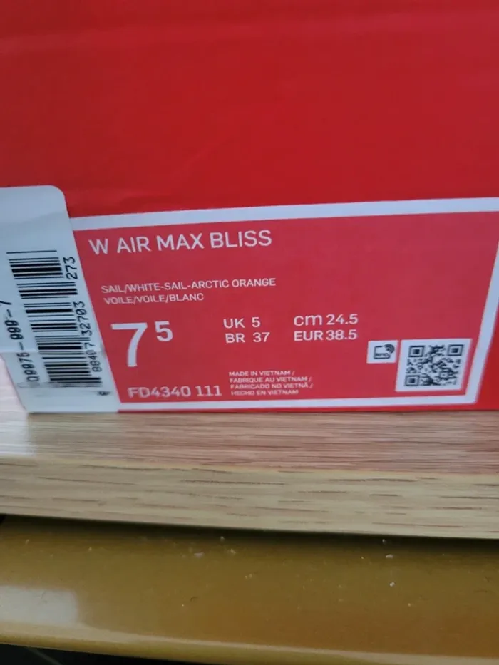 Nike Air Max Bliss T38,5 100% Authentique - photo numéro 18