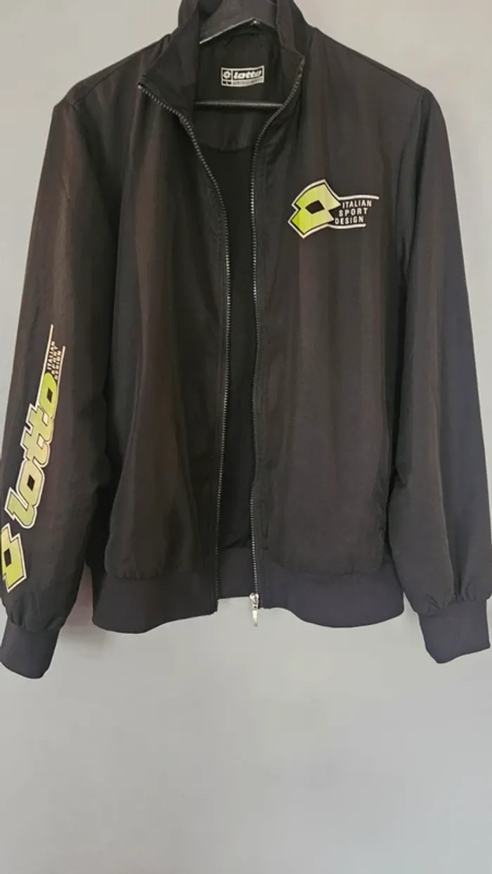 Veste vintage Lotto noire S- logo rétro vert fluo,- Italien sport design - photo numéro 5