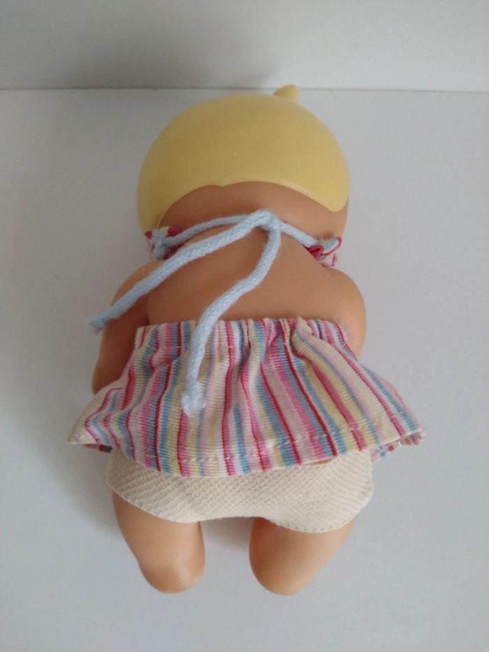 Poupée Corolle beedibies suce son pouce - photo numéro 3