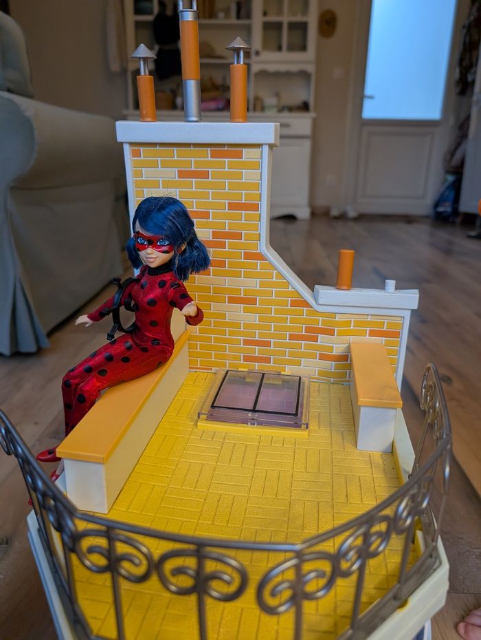 Chambre Miraculous lady bug marinette - photo numéro 6
