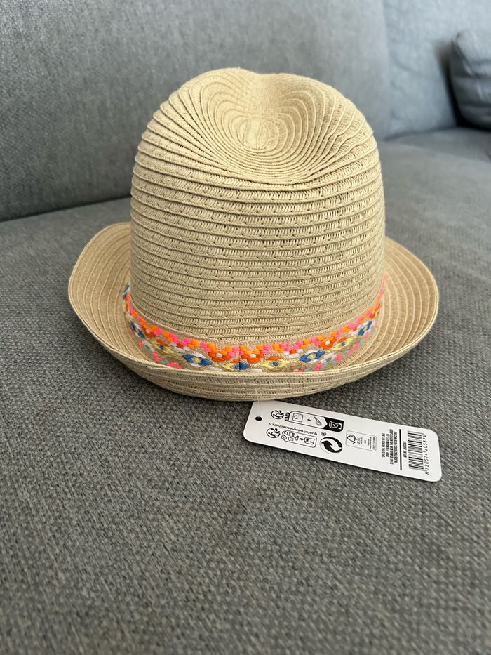 Chapeau femme - photo numéro 3