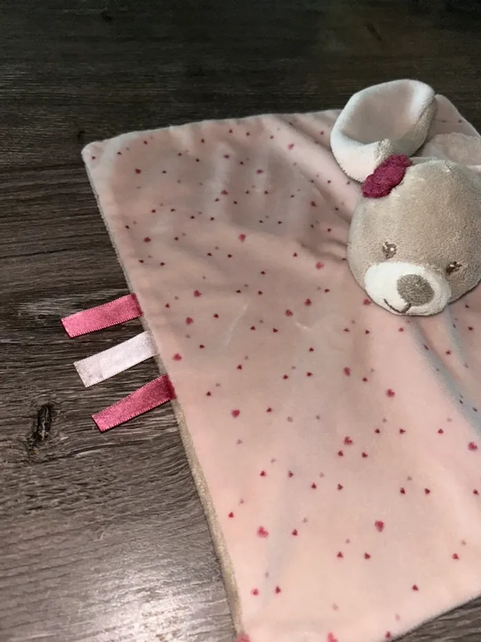 Doudou plat Lapin Nina rose beige attache tétine NATTOU - photo numéro 2