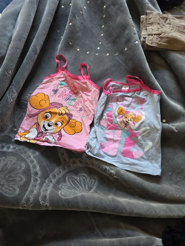 Lot de 2 hauts a bretelles filles