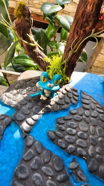 Super figurine Pokemon Nintendo Grenousse