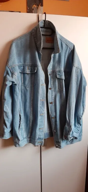 Veste en  jean neuve