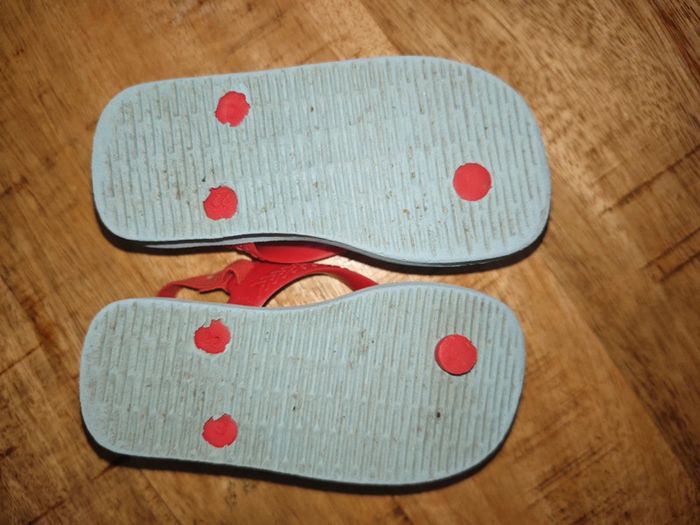 Tongues Spiderman Havaianas avec élastique taille 24 - photo numéro 2