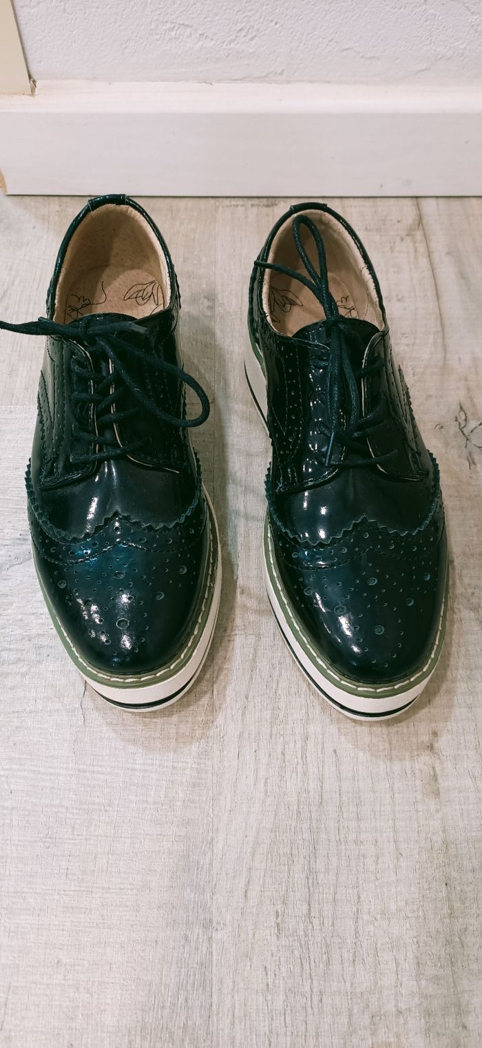 Chaussures style Oxford T 37 neuves - photo numéro 2