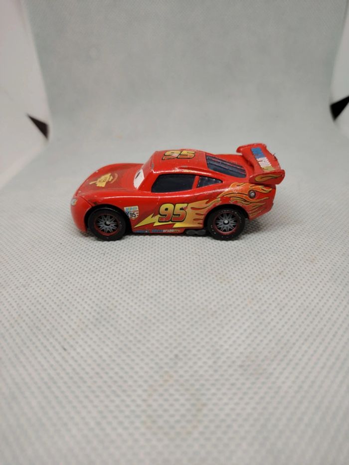 Voiture cars disney metal flash McQueen lightning - photo numéro 7