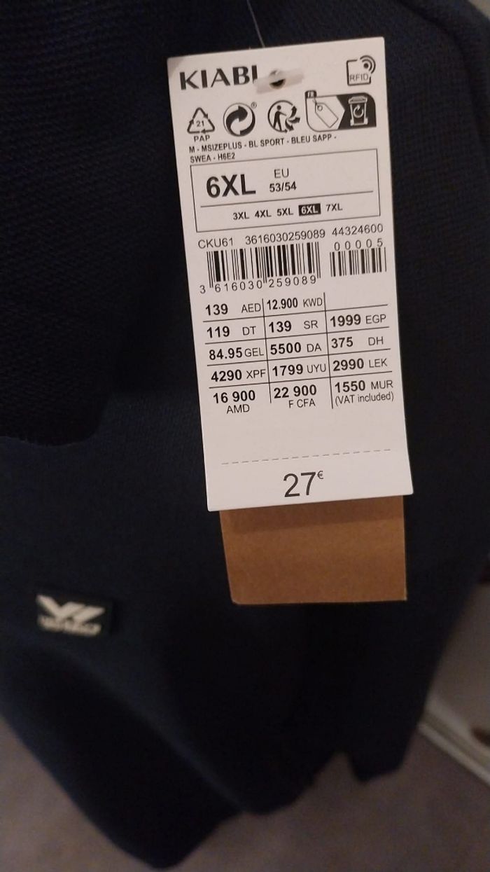 Sweat à capuche T.6XL Kiabi Neuf - photo numéro 5