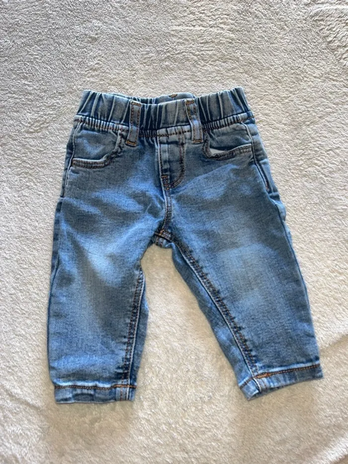 Jeans bébé