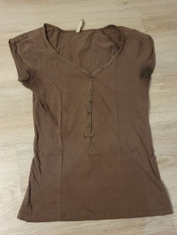 T-shirt marron Bershka