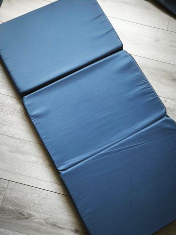 Matelas pliant pour lit parapluie