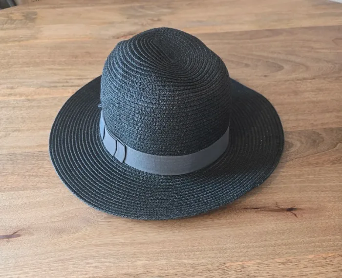Chapeau femme noir