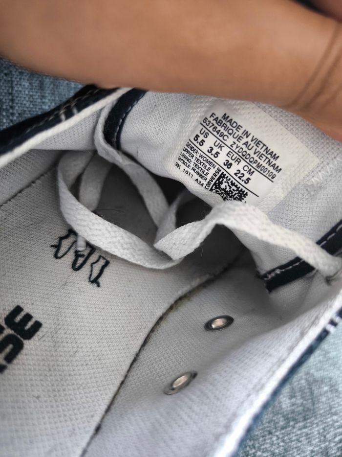Converse - photo numéro 2