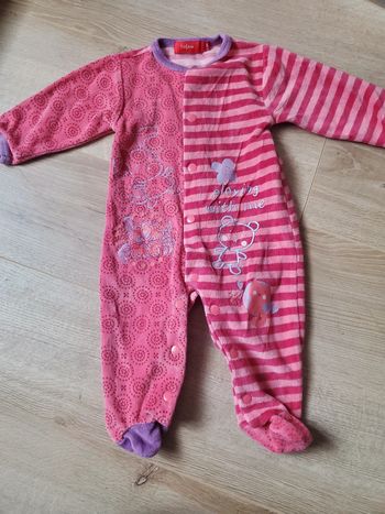 🌴 Pyjama velours rose à rayure taille 3 mois