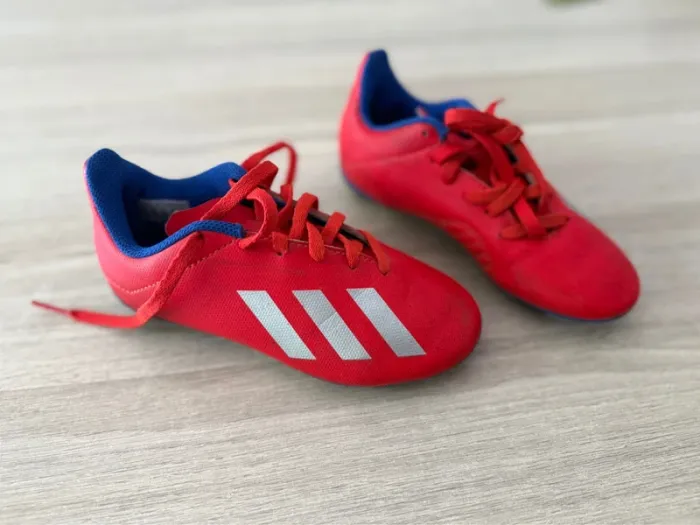 Baskets Adidas de foot à crampons - photo numéro 2