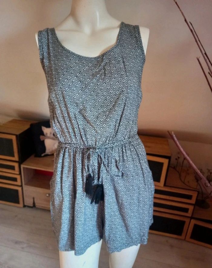 Combi short taille 40 - photo numéro 2