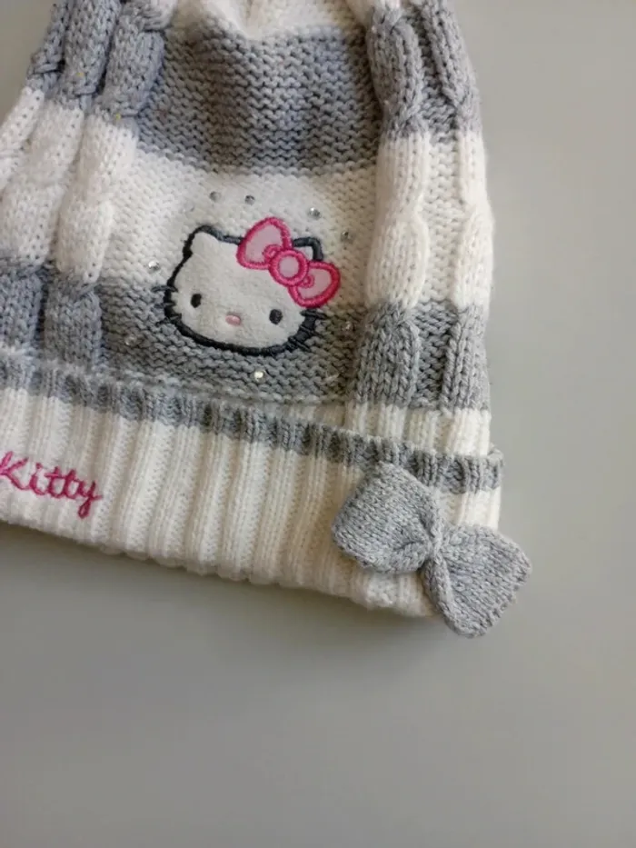 Bonnet hello Kitty pompon avec noeud - photo numéro 2