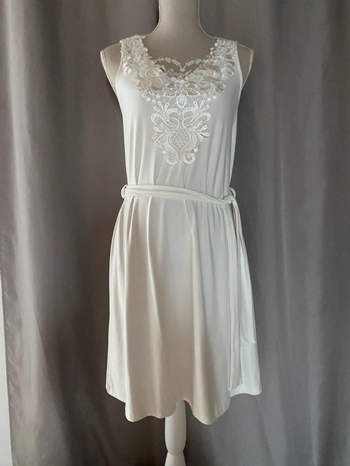 Robe blanc cassé Only