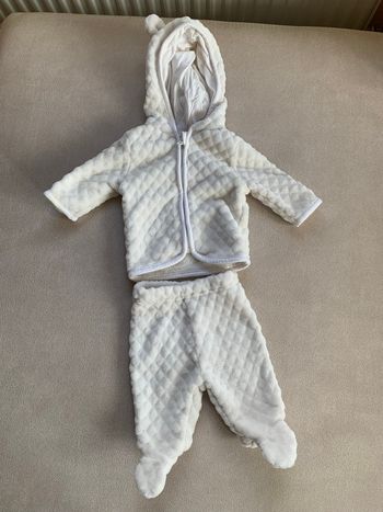 Ensemble pilou blanc Kiabi 0 mois