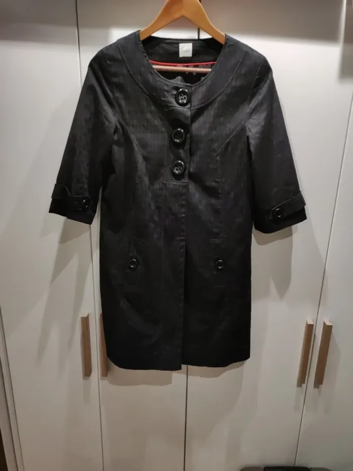 Trench noir