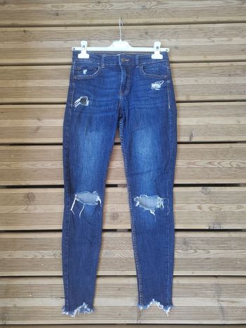 Jean Déchiré bershka Femme – Skinny Taille Basse – Style Urbain & Tendance – Taille S 36