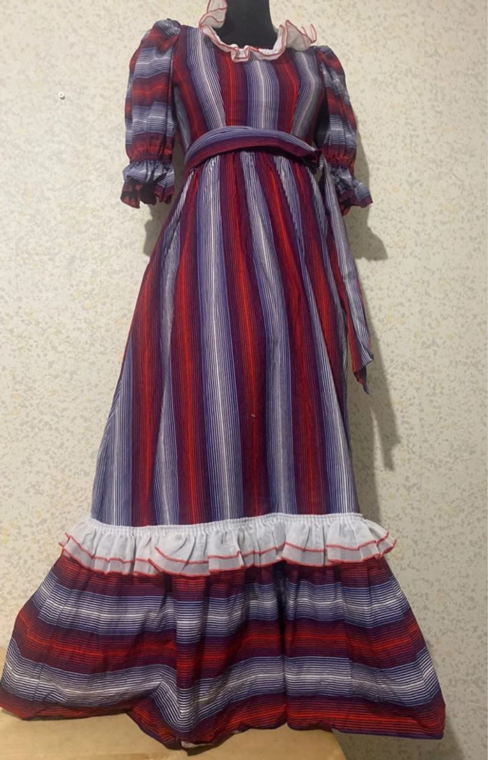 Magnifique robe vintage maxi prairie rayures volant petit 34 - photo numéro 2