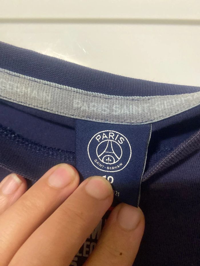 T-shirt, PSG. Messi .taille 10 ans . - photo numéro 4