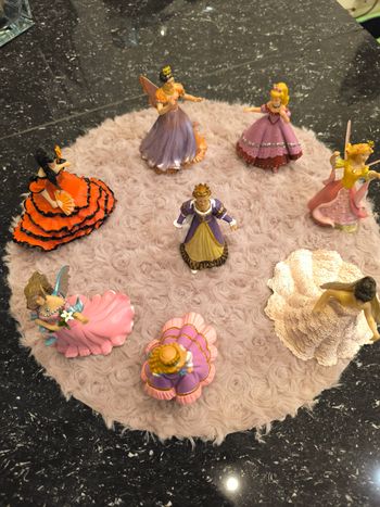 Lot de 8 figurines papo contes et légendes