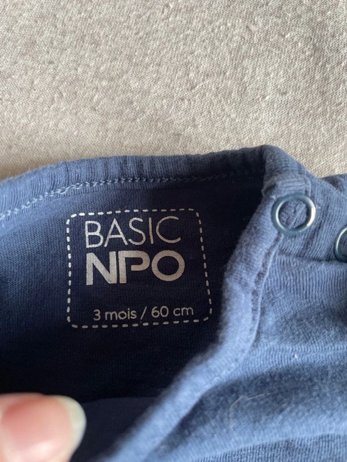 Tee-shirts - photo numéro 3