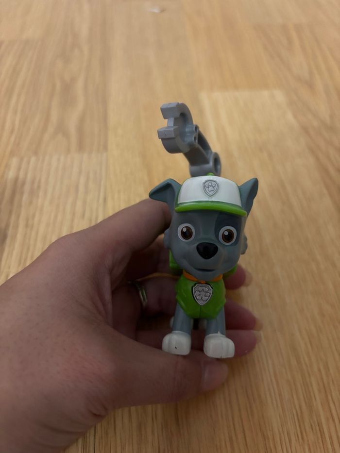 Lot figurines pat patrouille avec sac à dos/lanceur - photo numéro 2