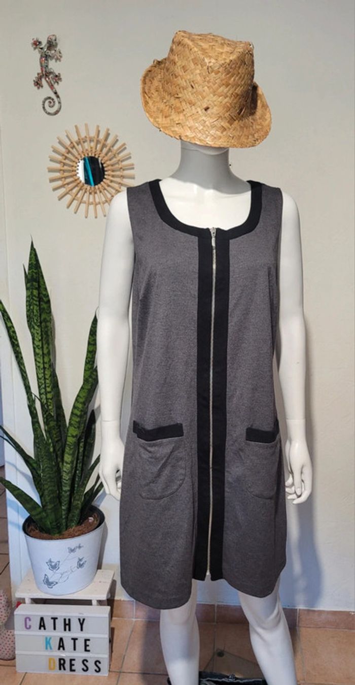 Robe à fermeture - photo numéro 2