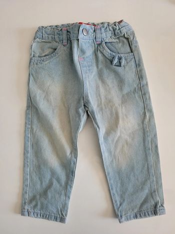 Jeans 18 mois tbe