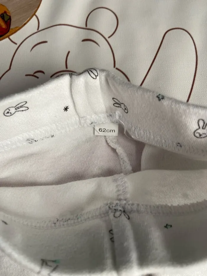 Pantalon avec pieds motif lapin 1 mois - photo numéro 2