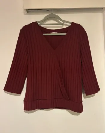 Pull bordeaux côtelé Cache Cache taille M