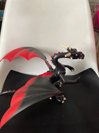 Playmobil figurine grand dragon rouge et noir 4838 non testé chevaliers château moyen âge
