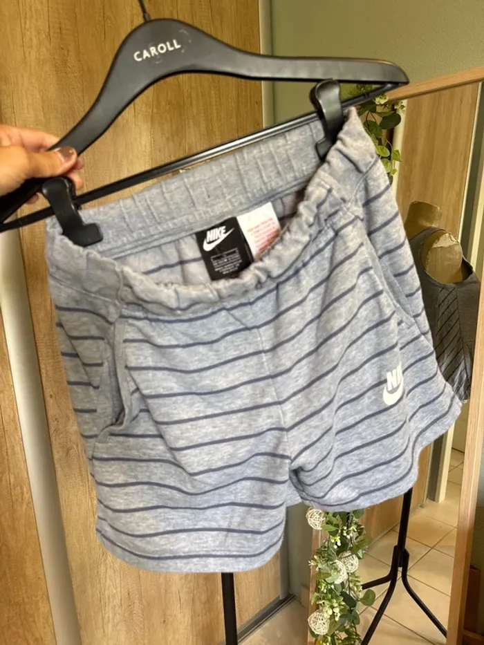 Joli pyjama femme 2 pièces shirt et débardeur - photo numéro 2