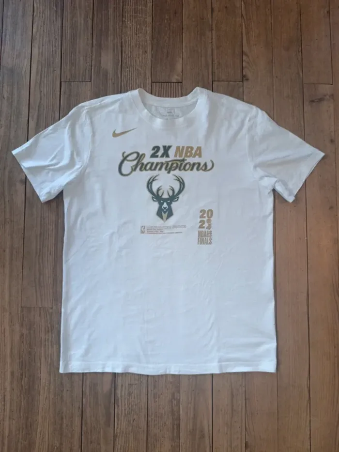 T-shirt NBA Milwaukee bucks 2021 champions nike tee M